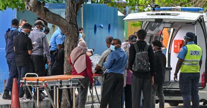 Bodies of divers who died in Maldives scuba accident returned to Italy