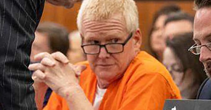 Court overturns Alex Murdaugh's murder conviction