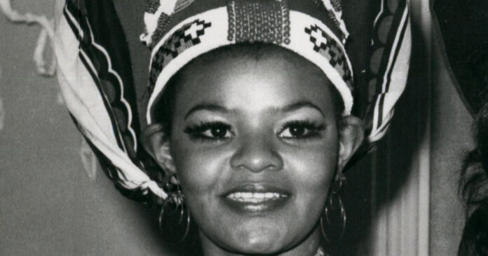 Cynthia Shange, Who Defied Apartheid at a Beauty Pageant, Dies at 76