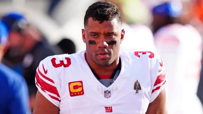 Ex-NFL star implores Russell Wilson to hang it up: 'Do your TV thing'