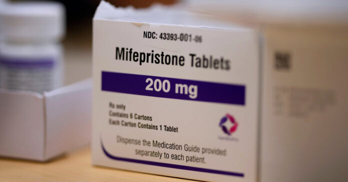 Federal Appeals Court Temporarily Halts Abortion Pill Access by Mail