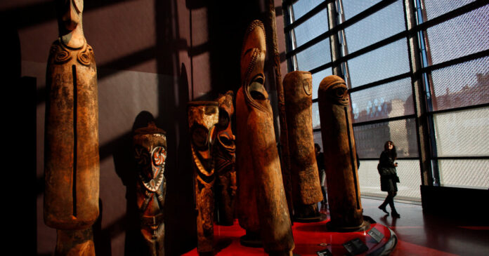 France Passes Law Easing Process of Returning Looted Art
