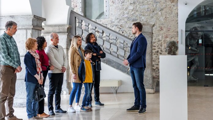Frequent museum visits tied to reduced cellular aging, research finds