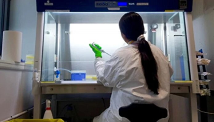 How a Pakistani woman is redefining cancer research in Pakistan