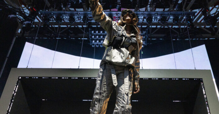 Kid Cudi Fires M.I.A. From Tour After Onstage Comments About Immigrants