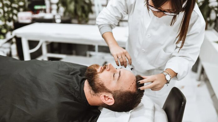'Looksmaxxing' trend has young men taking hammers to their faces in pursuit of sharper features