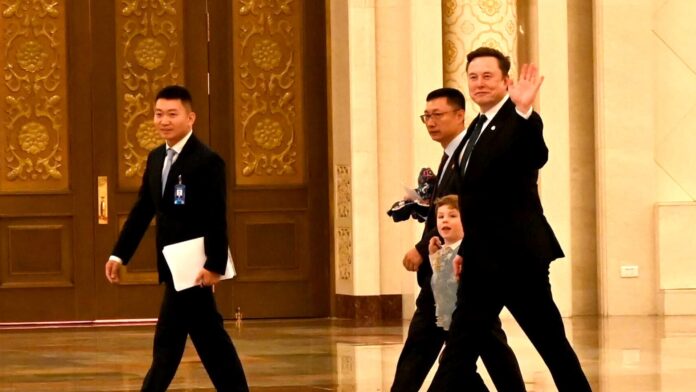 Musk's China trip during OpenAI trial prompts apology from his lawyer for CEO's absence