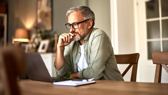 One type of sitting may pose greater dementia risk than another, study suggests