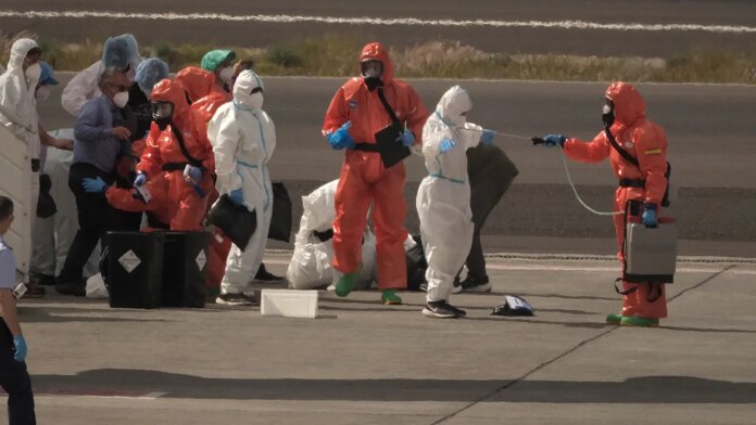 Reported hantavirus protocol breach at hospital forces 12 employees into 6-week quarantine
