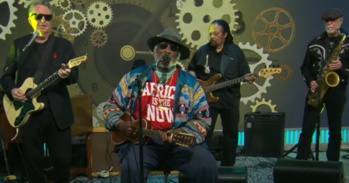 Saturday Sessions: Taj Mahal performs 