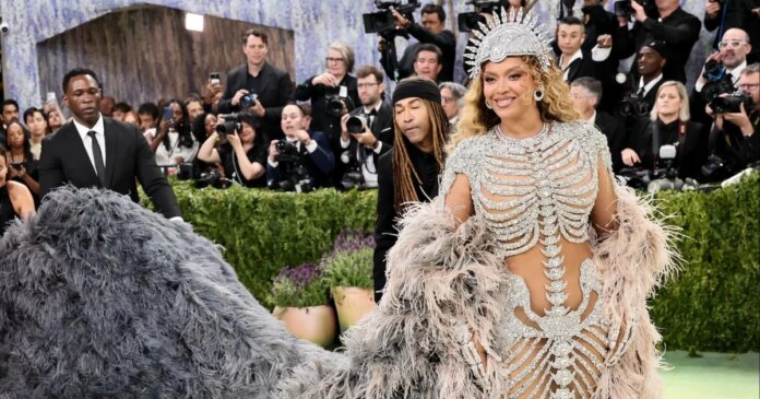 See highlights from fashion's biggest night at Met Gala