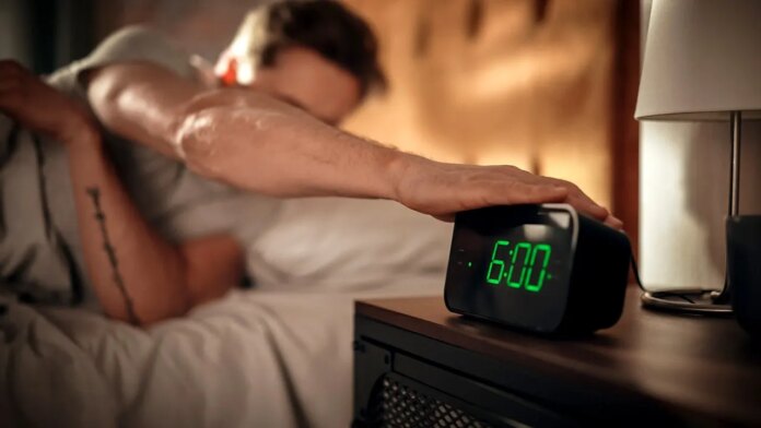 Sleep doctor reveals the brutal health downside of daylight saving time
