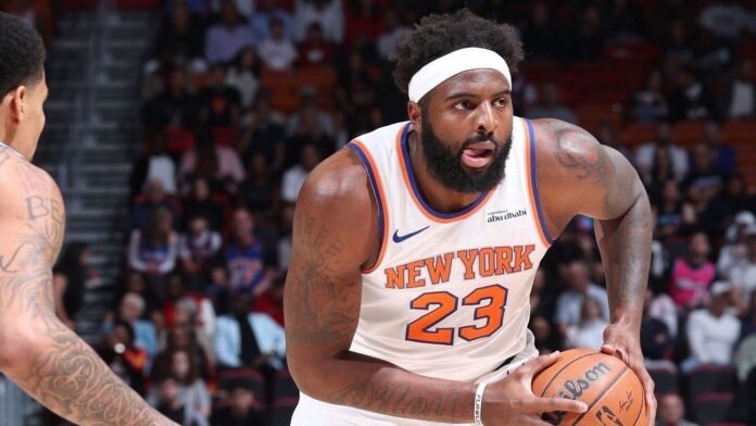 Sources: Mitchell Robinson (pinkie) plans to play in NBA Finals