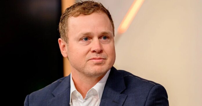 Spencer Pratt compares his fledgling political career to Obama's national rise: 