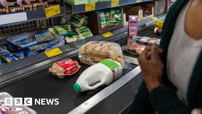 Supermarkets urged to limit food prices by government
