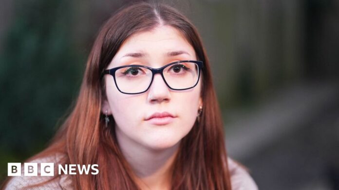 Teenage patients 'ignored' before fatal NHS trust failures