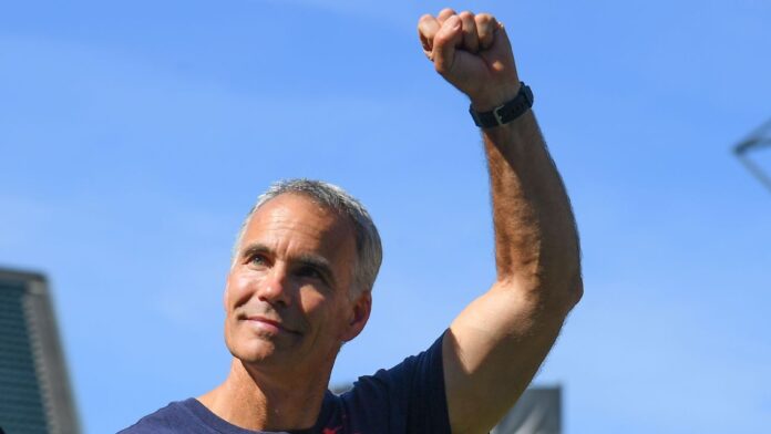 Virginia men's lax coach Lars Tiffany out after 10 seasons