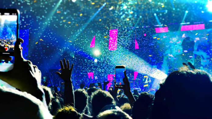 ‘Blue dot fever’? What's really behind a tricky summer dynamic for live music