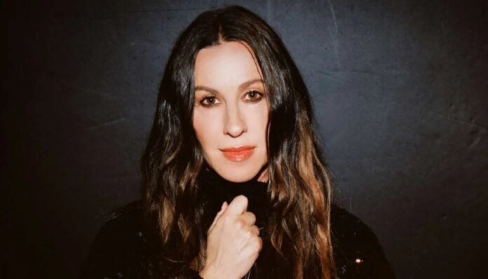 Alanis Morissette reveals the aging factor that feels like a ‘truth serum’ 