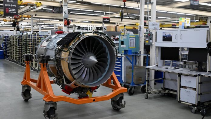 As Honeywell Aerospace readies for its standalone debut, its CEO is forecasting big growth