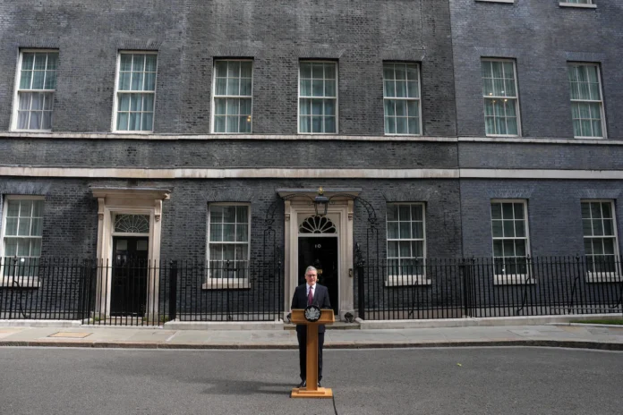 As Starmer quits, collapse of main U.K. parties reflects wider populist surge