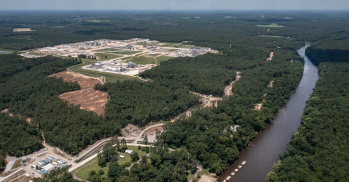 Chemours to Pay $450M in First Federal PFAS Settlement