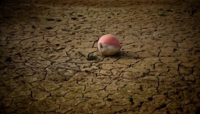 Climate resilience deficit