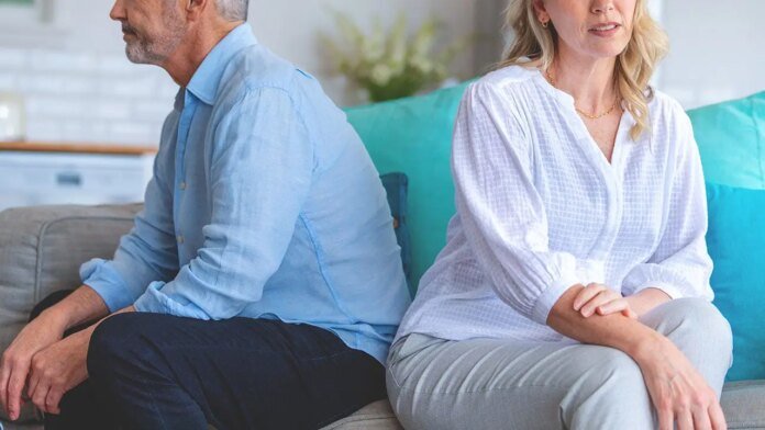 Divorcees and widows share concerning mental health trait, researchers find