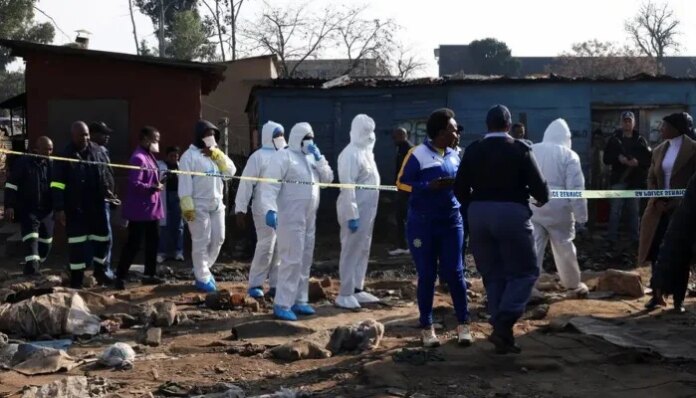 Gunmen shoot dead 12 near Johannesburg: South African police