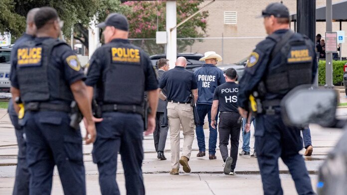 Heroic ICE officers, staff member open up on growing dangers: ‘Am I going to die?'