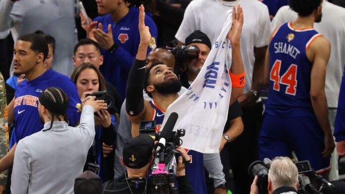 How Karl-Anthony Towns inspired a funeral home's Knicks watch party