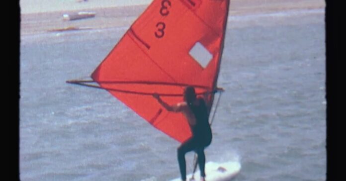 Hoyle Schweitzer, Who Brought Windsurfing to the Masses, Dies at 93