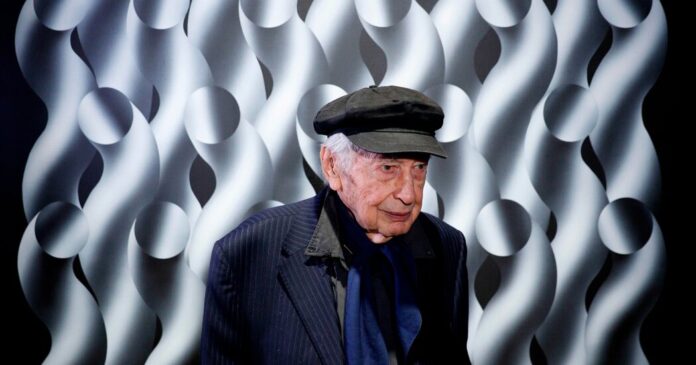 Julio Le Park, Kinetic Sculpture and Op-Art Master, Dies at 97