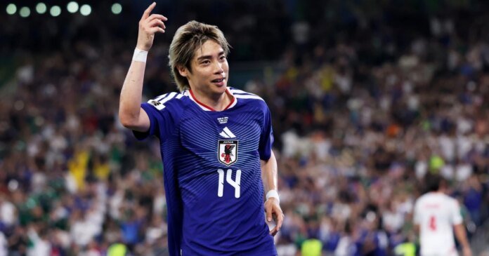 Junya Ito culmina una gran jugada y marca el tercero de Japón