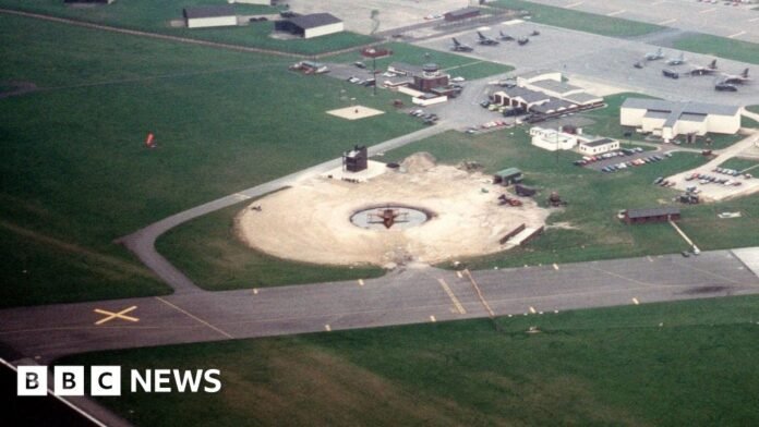 MOD papers show chemicals washed down drain at RAF Upper Heyford