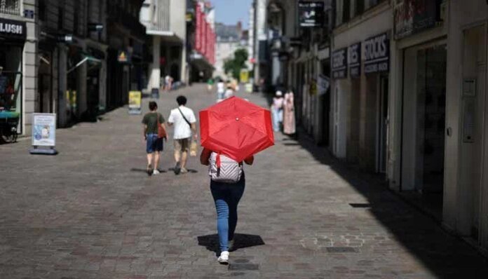 Major power outage in France as Europe wilts under record heat