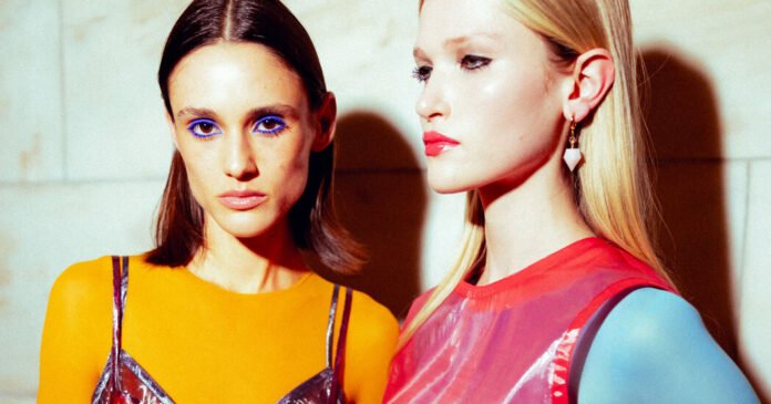 Marc Jacobs Looks on the Bright Side