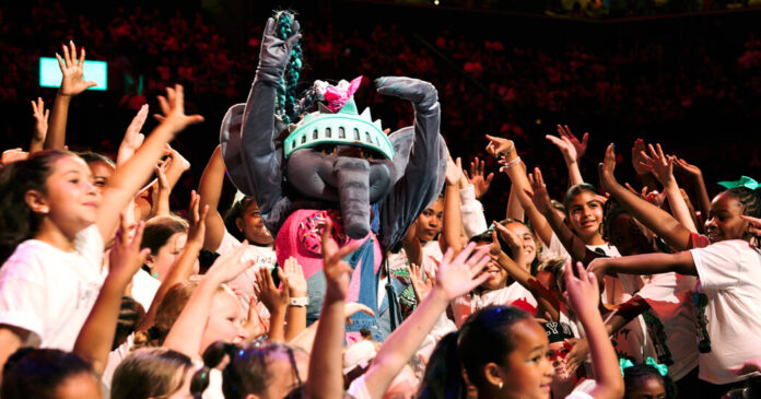 NY Liberty’s Ellie the Elephant Celebrates Her 6th Birthday in Style