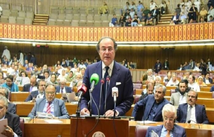 People-friendly Rs18.7 trillion Federal Budget unveiled, focusing on economic growth, tax relief - SUCH TV