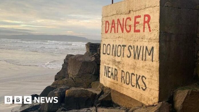 Portstewart Strand: Temporary bathing ban lifted at beach 