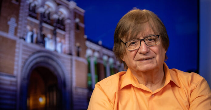 Richard Tapia, Mathematician Who Pushed to Diversify His Field, Dies at 88