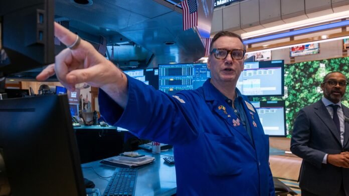 S&P 500 rises as oil slides, traders await Micron earnings: Live updates
