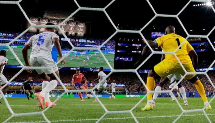 Scotland hang on for first World Cup win since 1990 with 1-0 victory over Haiti
