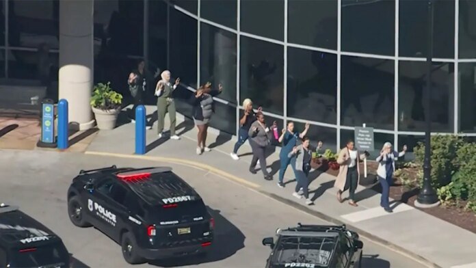 Search underway for suspect after 2 people shot inside Delaware hospital: police