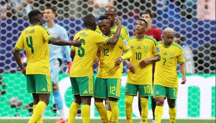 South Africa hold Czechs, keep World Cup knockout dream alive