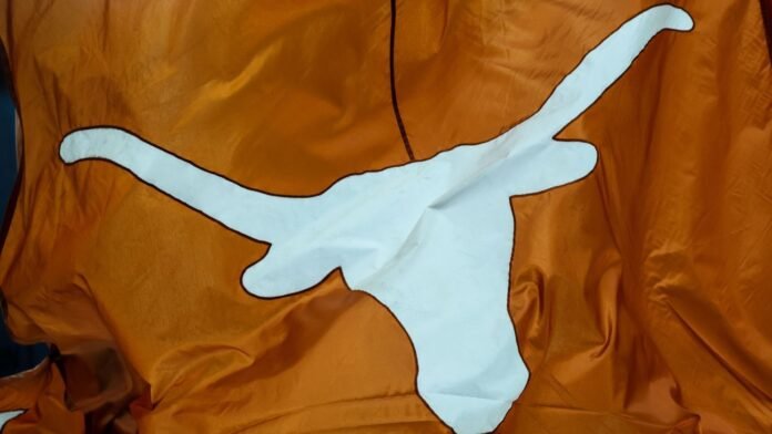 Texas Longhorns women row to fourth NCAA title in six seasons