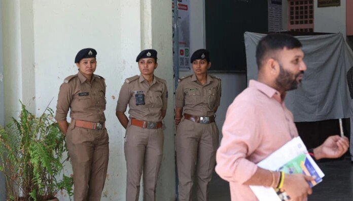 Tight security as India holds exam retest after leak scandal
