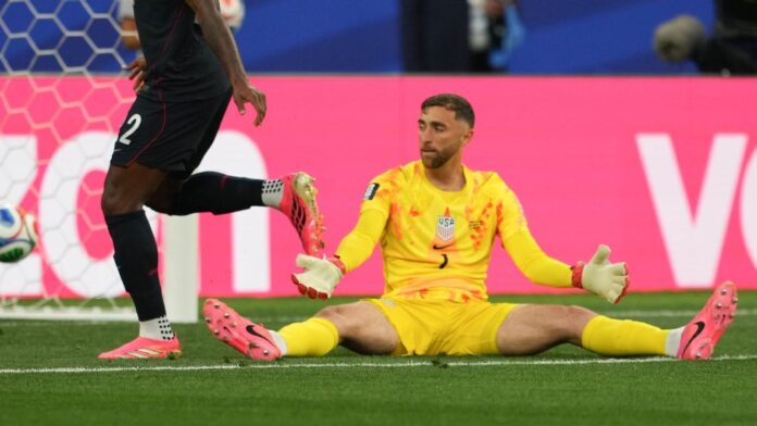 USMNT player ratings: Turner 3/10 in first World Cup loss