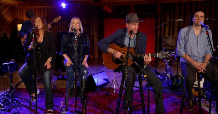 Web extra: James Taylor sings 