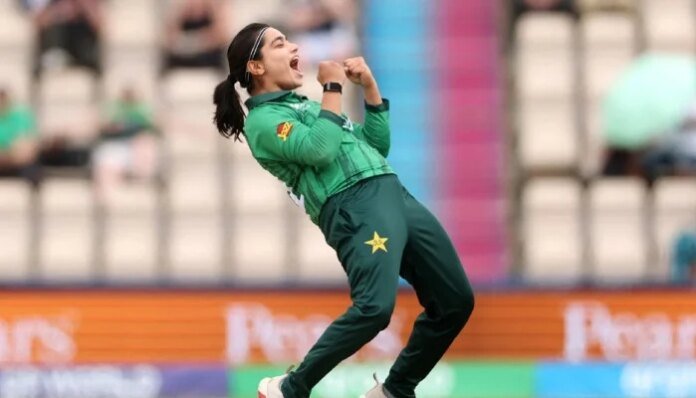 Women's T20 World Cup: Pakistan restrict Bangladesh to modest total